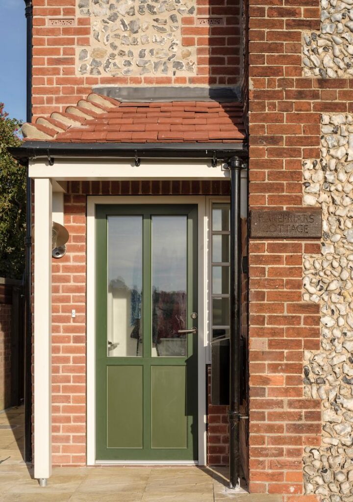 Curated visual reference: Visual Reference: Blending Tradition With Innovation A Sustainable Edwardian Cottage